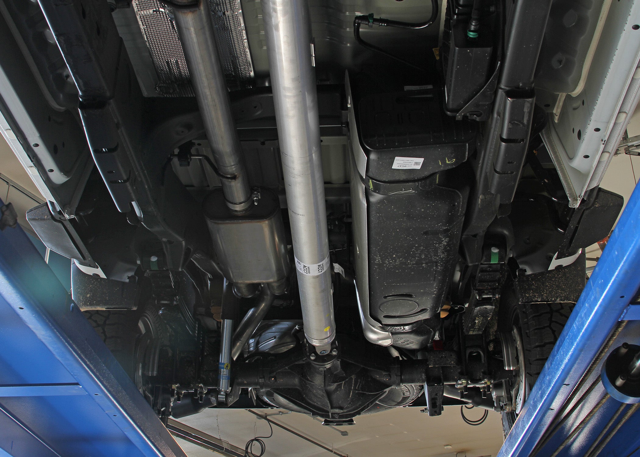 Flowmaster Flow FX Cat-Back Exhaust System by Flowmaster