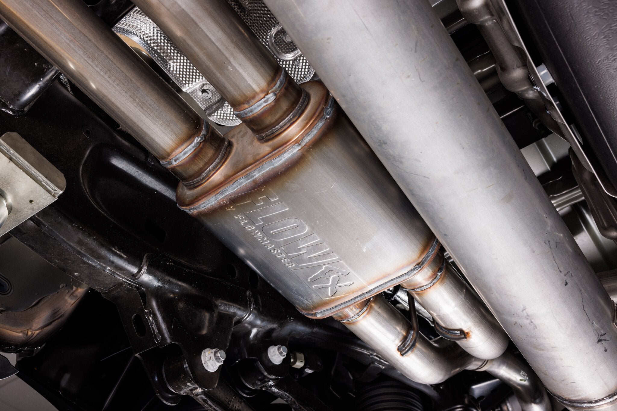 Flowmaster Flow FX Direct Fit Muffler by Flowmaster