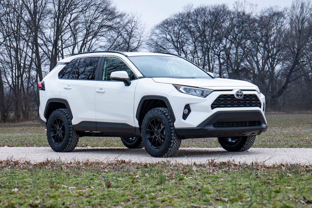 2.5 Inch Lift Kit | Toyota RAV4 2WD/4WD (2019-2023) by Rough Country