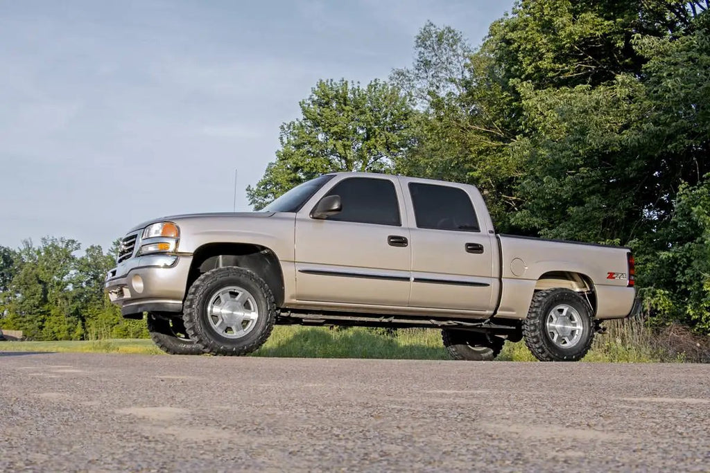 1.5-2 Inch Leveling Kit | Chevy/GMC Sierra 1500/Silverado 1500/Tahoe/Yukon (99-06 & Classic) by Rough Country