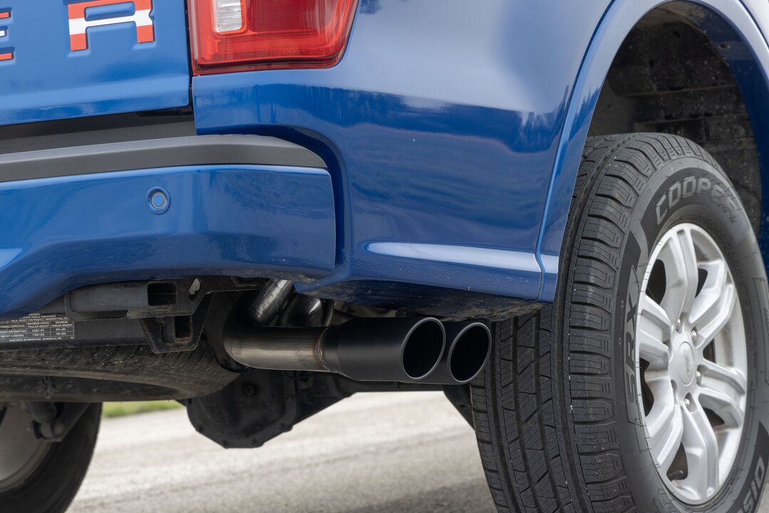 Flowmaster Flow FX Cat-Back Exhaust System by Flowmaster