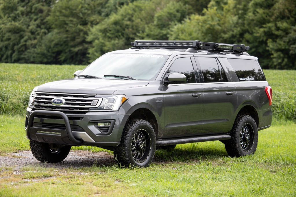 3 Inch Lift Kit | UCA | M1 Struts | Ford Expedition 4WD (2018-2024) by Rough Country