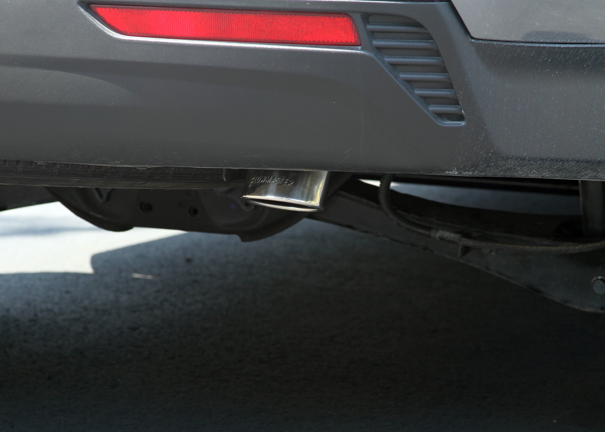 Flowmaster Force II Cat-Back Exhaust System by Flowmaster