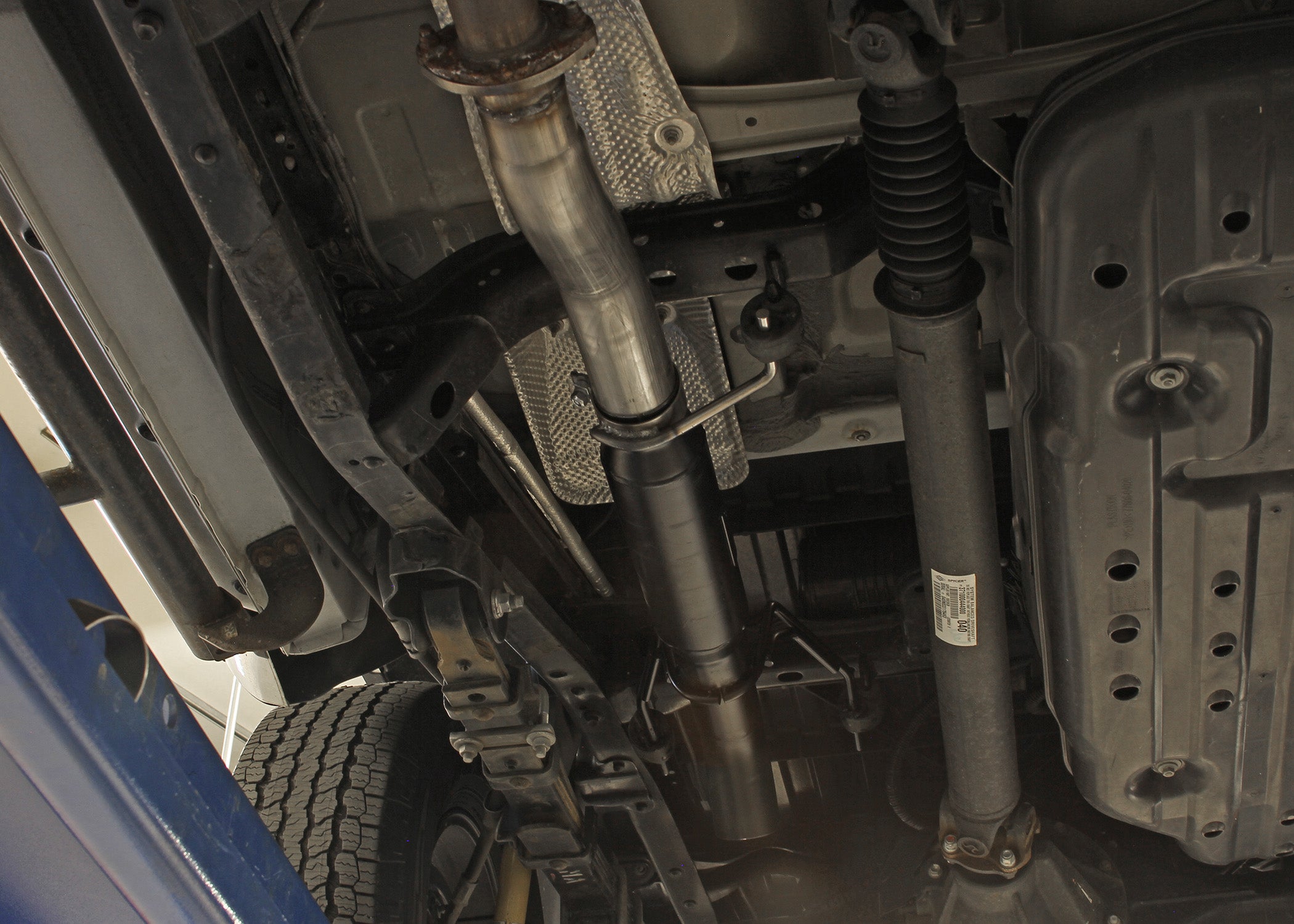 Flowmaster Outlaw Extreme Cat-Back Exhaust System by Flowmaster