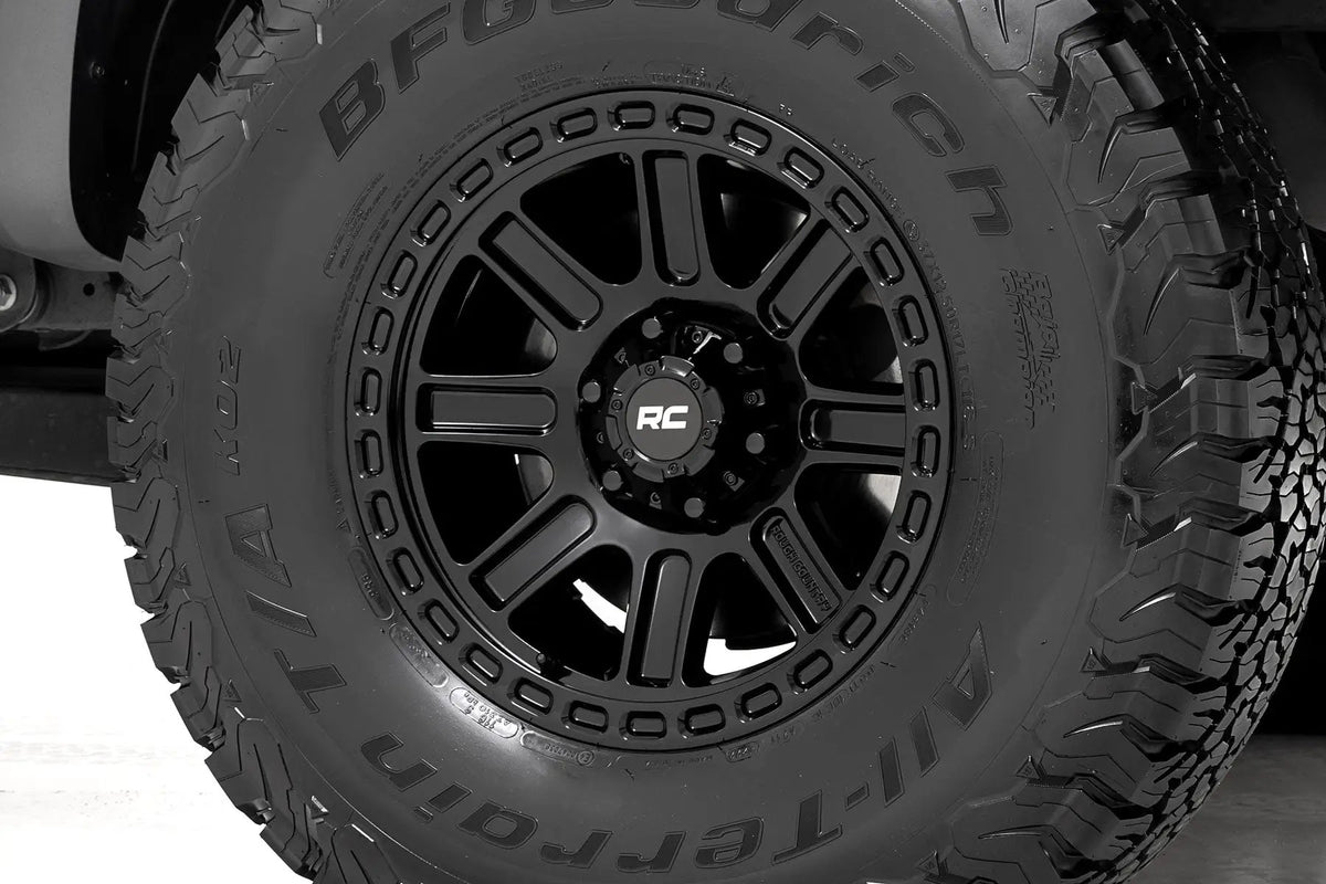 Rough Country 84 Series Wheel | Gloss Black | 18x8.5 | 5x5 | +0mm by Rough Country