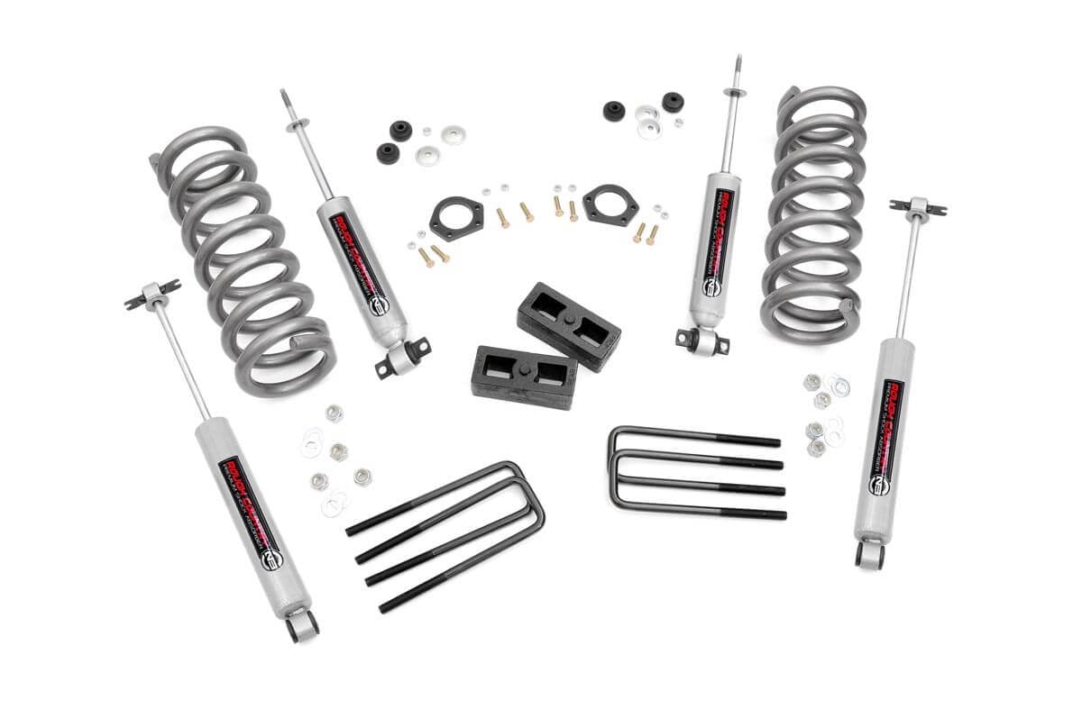 2 Inch Lift Kit | Chevy/GMC 1500 Truck & SUV 2WD (1988-1999) by Rough Country