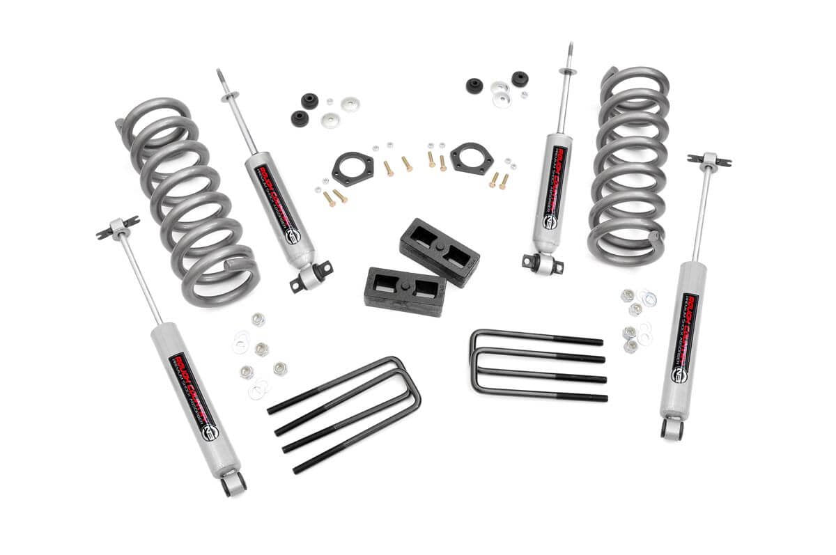 2 Inch Lift Kit | Chevy/GMC 1500 Truck & SUV 2WD (1988-1999) by Rough Country
