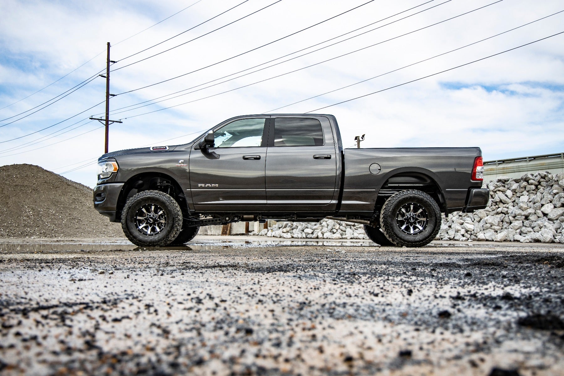 2.5 Inch Leveling Kit | RR Coil | V2 | Ram 2500 (14-26)/3500 (13-26) by Rough Country