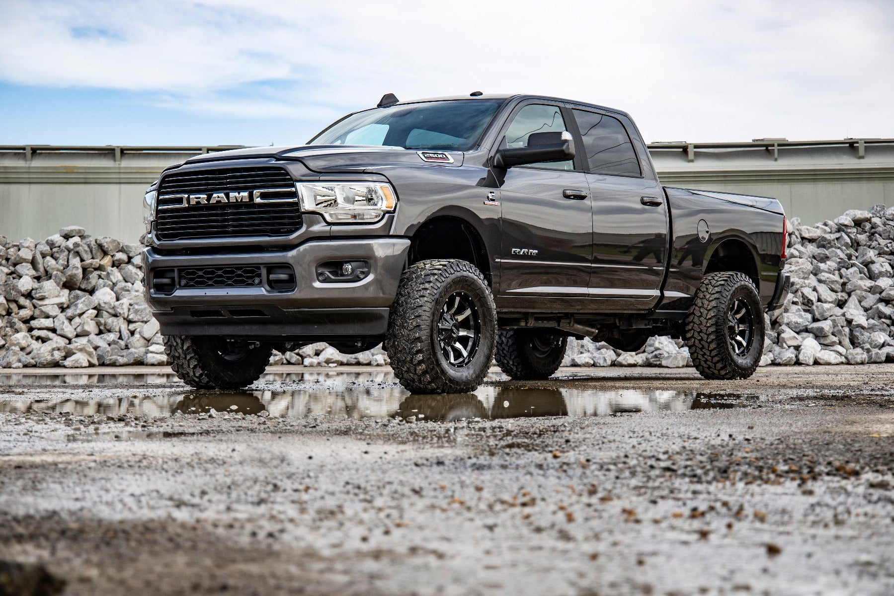 2.5 Inch Leveling Kit | RR Leaf | M1 | Ram 2500 (14-26)/3500 (13-26) by Rough Country
