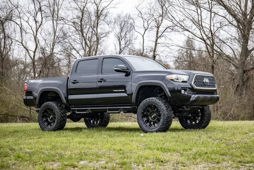 6 Inch Lift Kit | Toyota Tacoma 2WD/4WD (2016-2023) by Rough Country