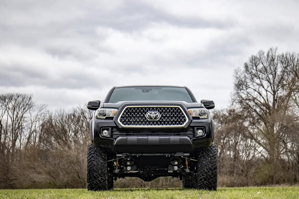 6 Inch Lift Kit | Toyota Tacoma 2WD/4WD (2016-2023) by Rough Country