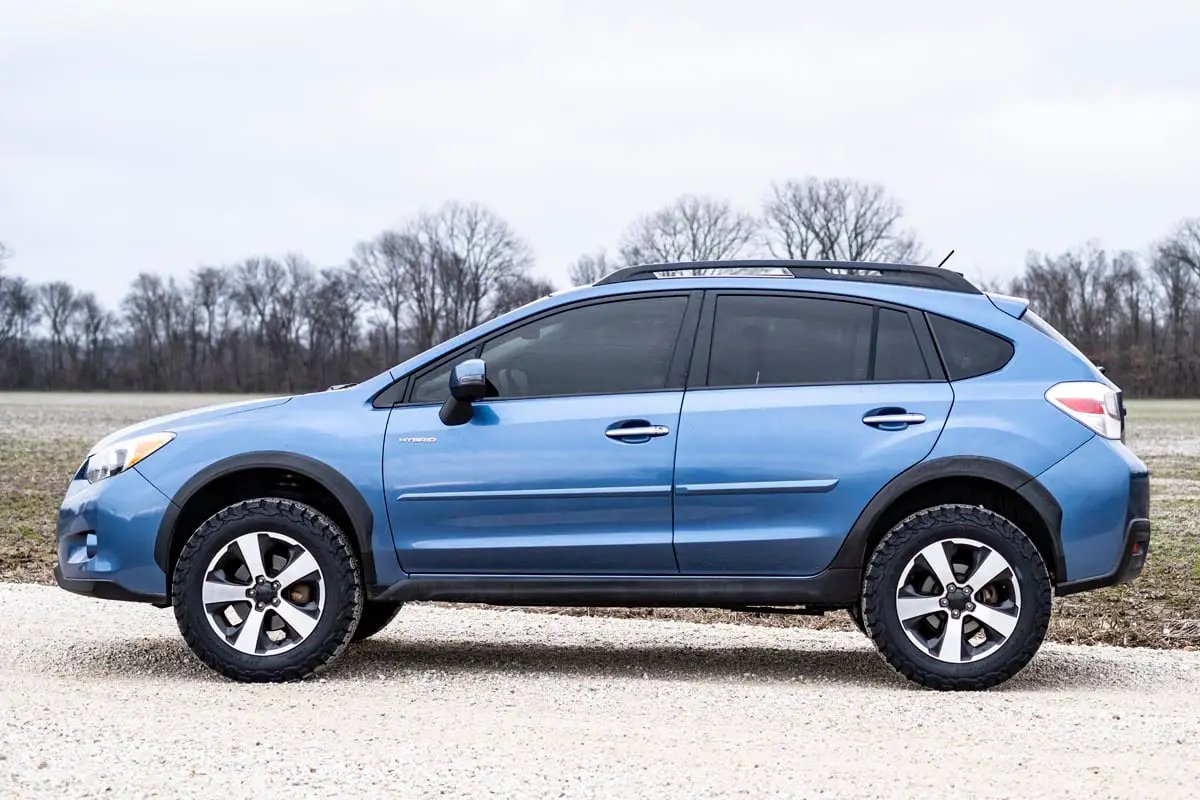 2 Inch Lift Kit | Subaru Crosstrek (16-17)/XV Crosstrek (13-15) 4WD by Rough Country
