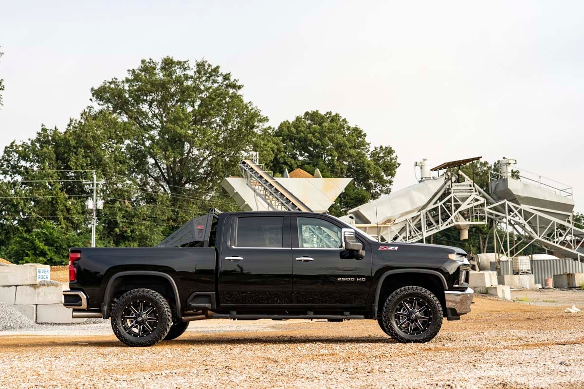 1.5-2 Inch Leveling Kit | Chevy/GMC 2500HD/3500HD (20-26) by Rough Country