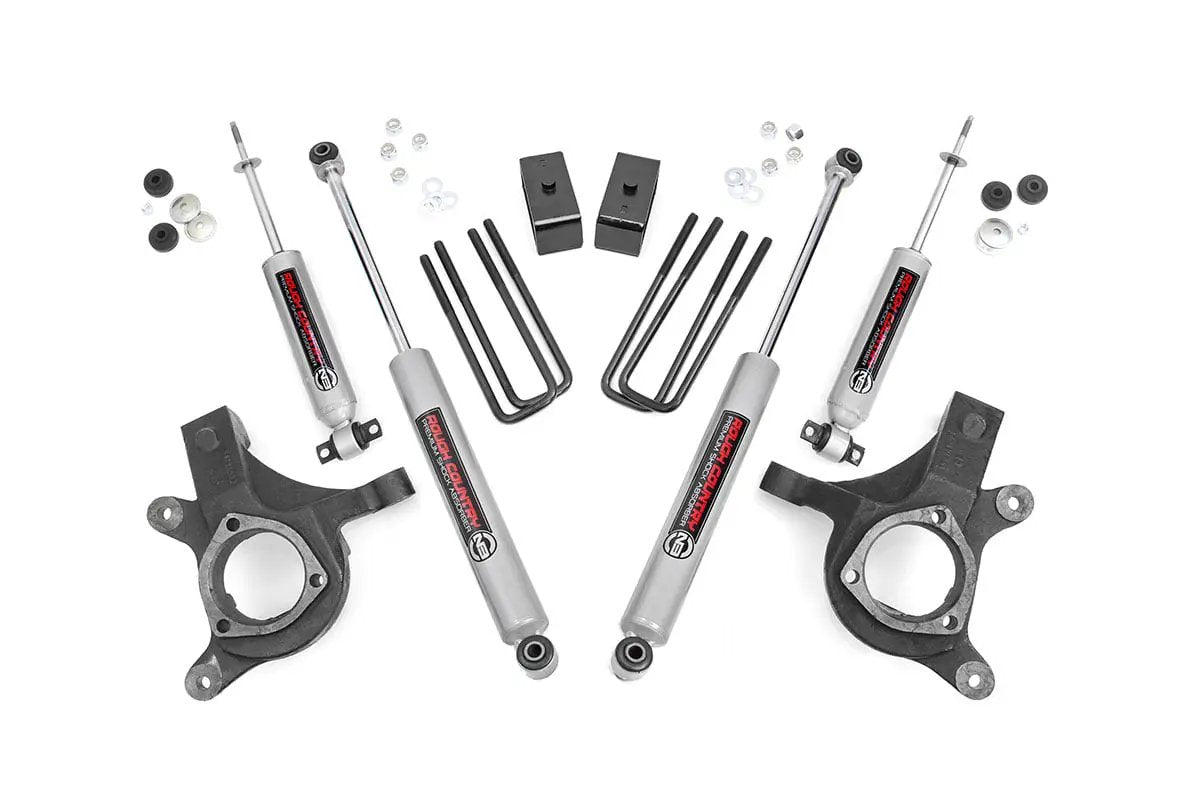 3 Inch Lift Kit | Chevy Silverado & GMC Sierra 1500 2WD (1999-2006 & Classic) by Rough Country