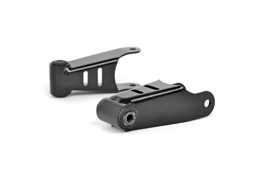 Lowering Shackles | 1.5 Inch | Chevy/GMC 1500 (99-18 & Classic) by Rough Country