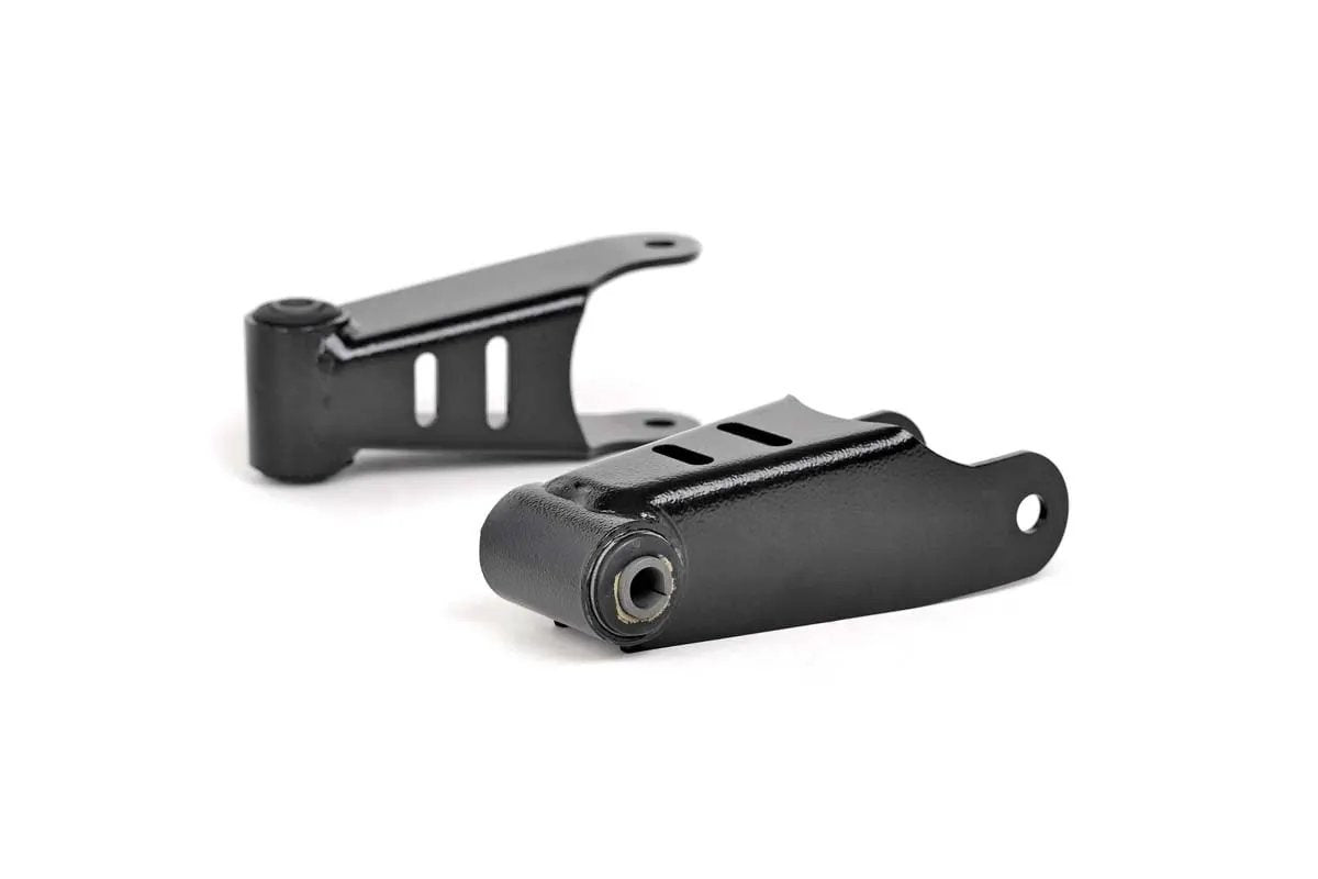 Lowering Shackles | 1.5 Inch | Chevy/GMC 1500 (99-18 & Classic) by Rough Country