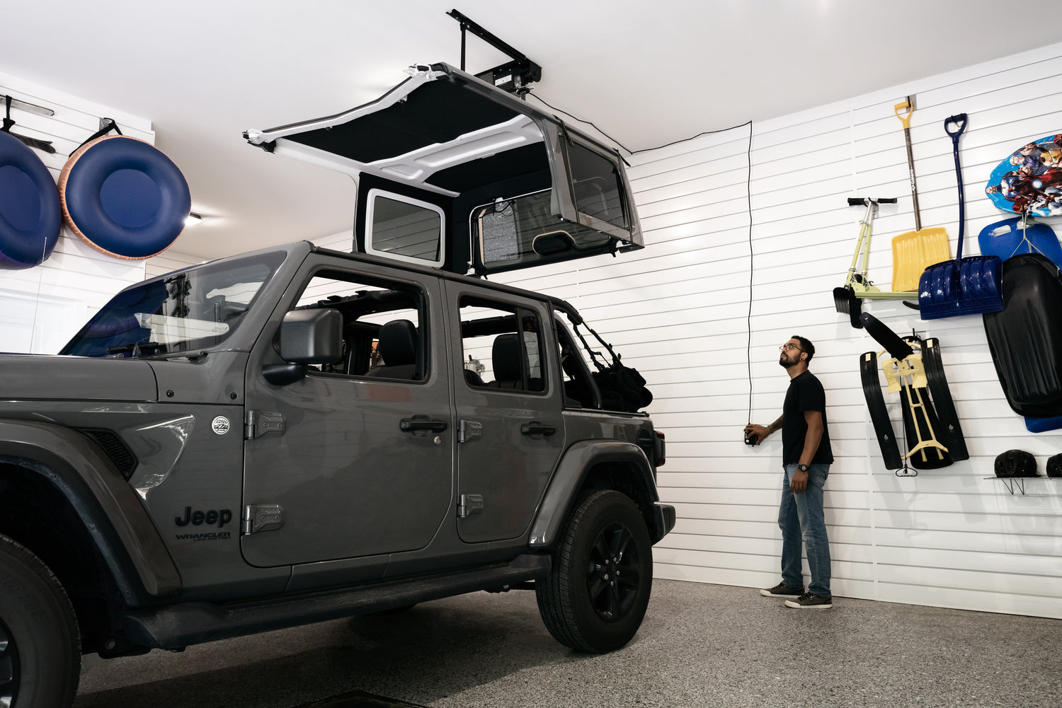 HOSS Hardtop Hoist - Jeep 2018-26 Wrangler JL (Black) by Bestop