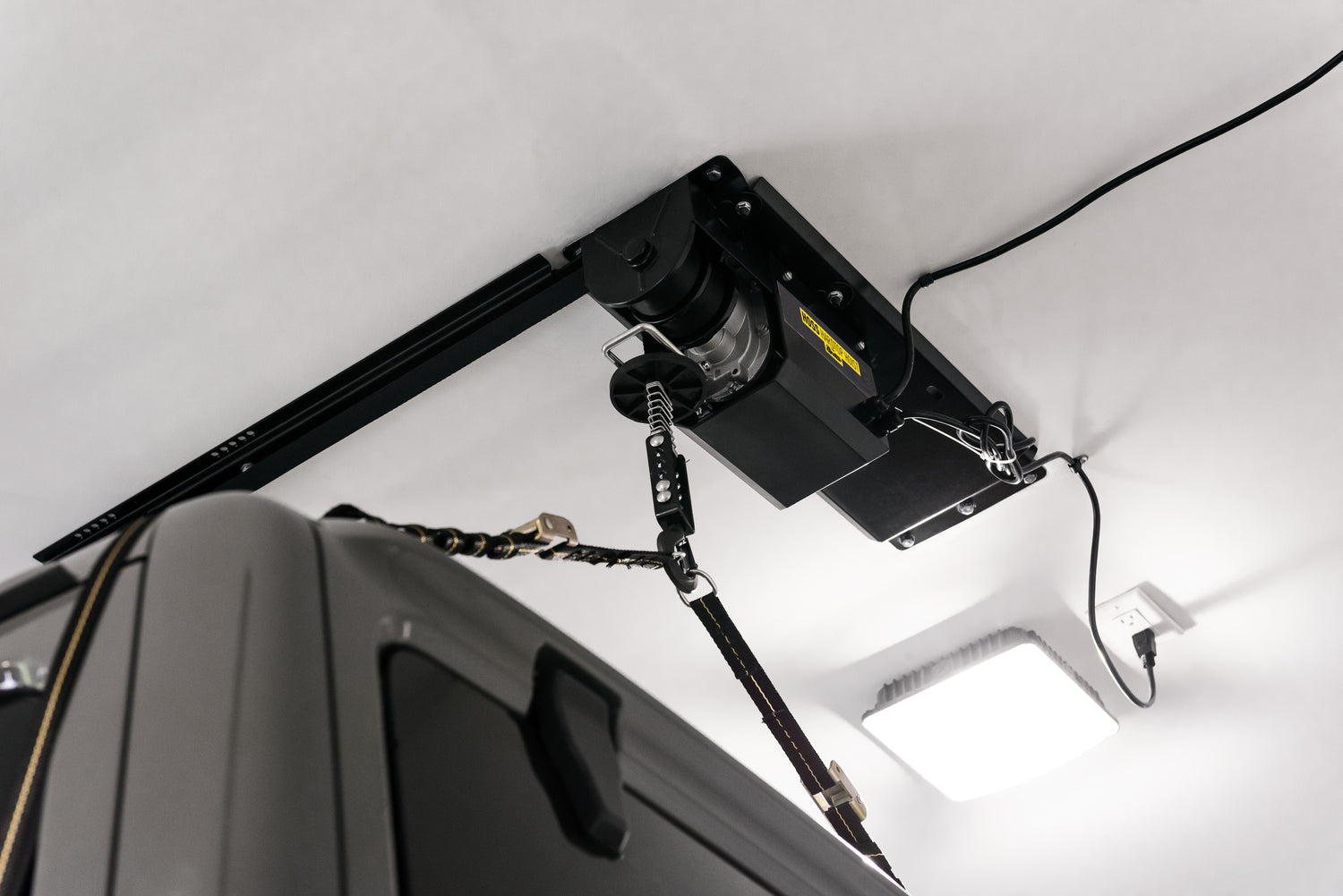 HOSS Hardtop Hoist - Jeep 2018-26 Wrangler JL (Black) by Bestop