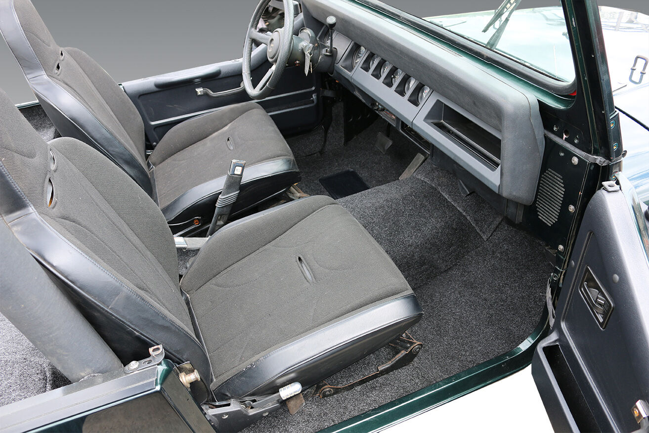 Husky Liners Guardian Comfort Jeep Liner - HBRCYJ76F by Husky Liners
