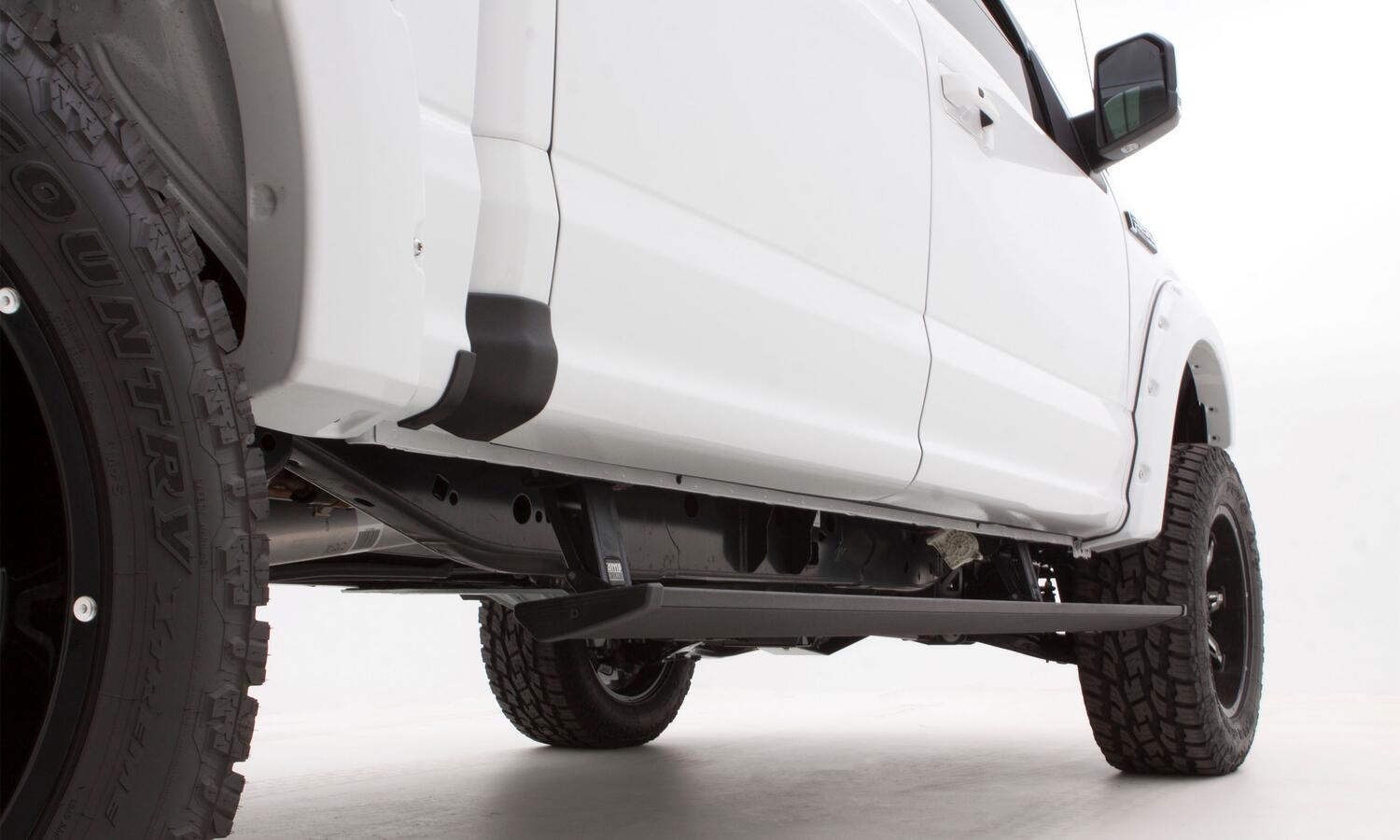 Trail Armor Rocker Panel Black, Incl. Side Panels/Sill Plate Cover by Husky Liners