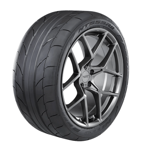 NT555RII P275/60R15 107W SL 27.9 by Nitto