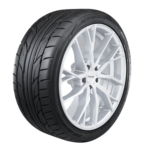 NT555 G2 245/40ZR20 99W XL 27.7 by Nitto