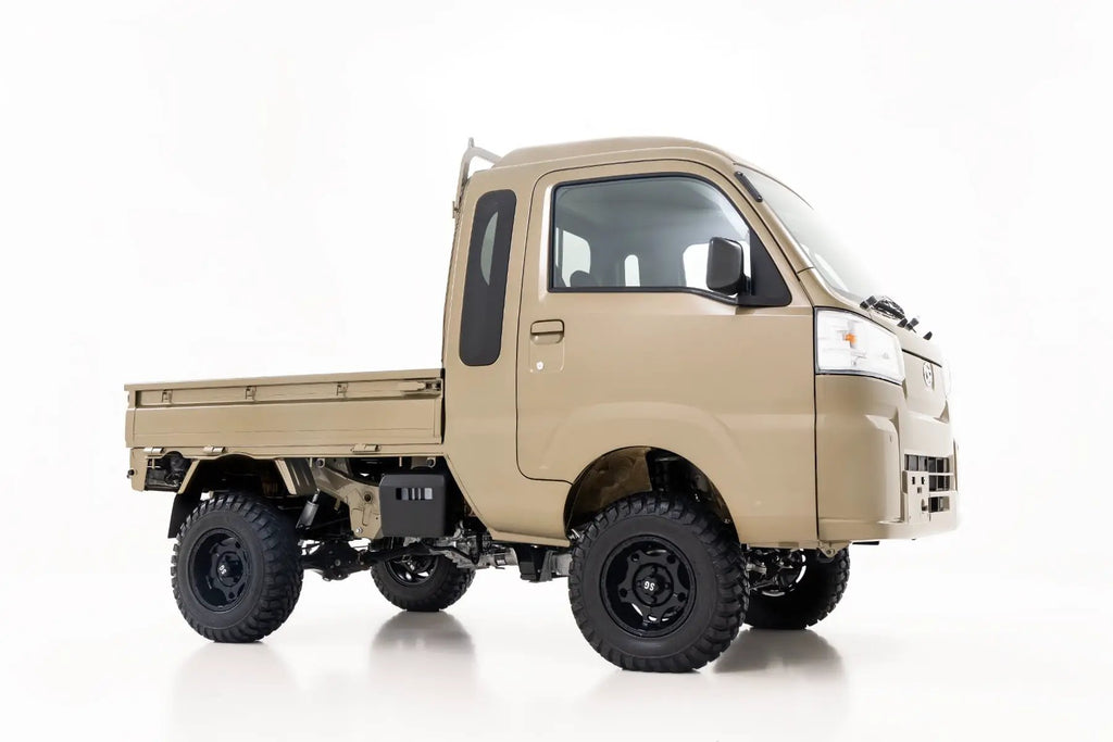 4.5 Inch Lift Kit | Daihatsu Hijet Jumbo 4WD (2014-2023) by Rough Country