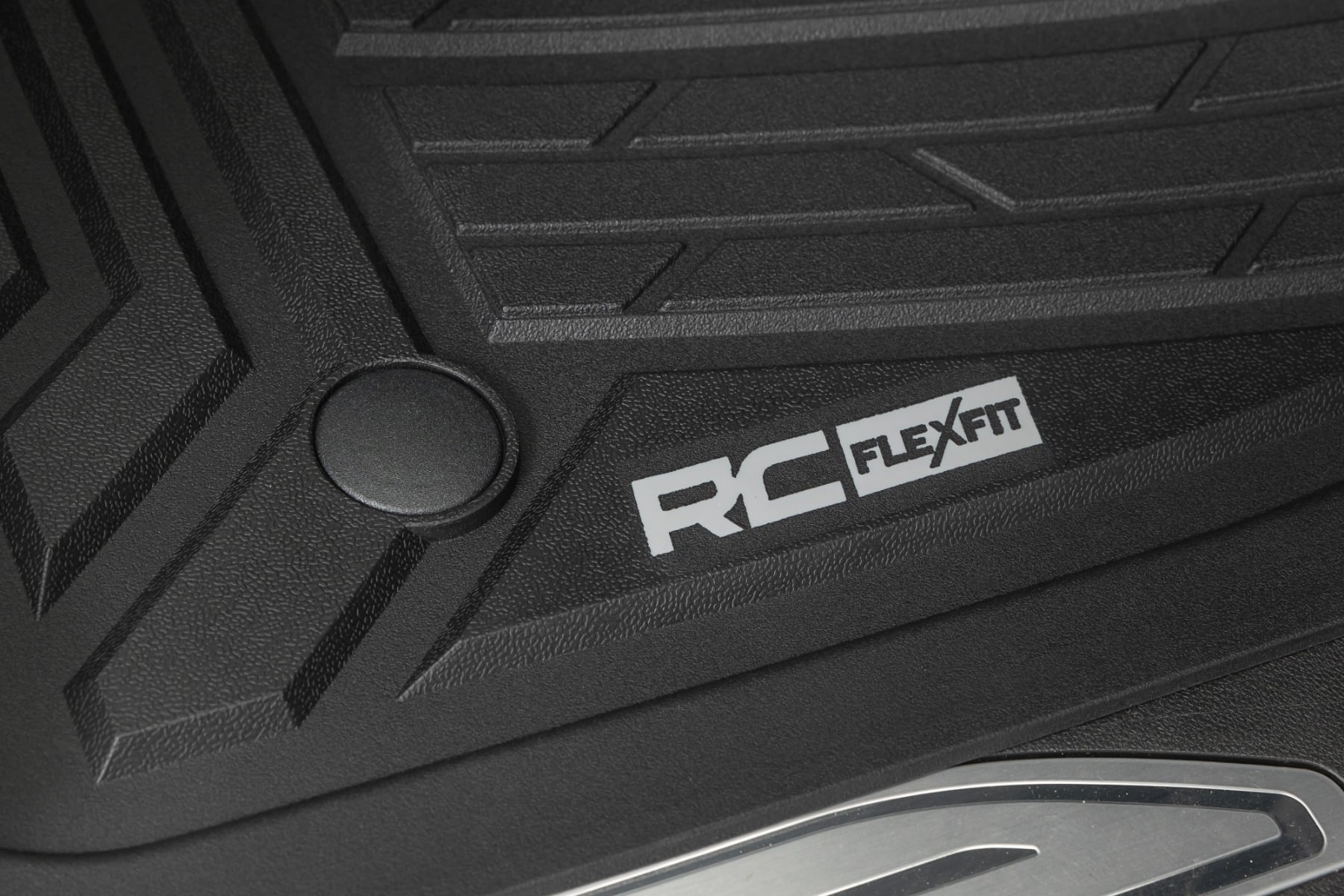 Flex-Fit Floor Mats | FR & RR | FR Bucket | Crew | Chevy/GMC 1500/2500HD/3500HD (19-26) by Rough Country