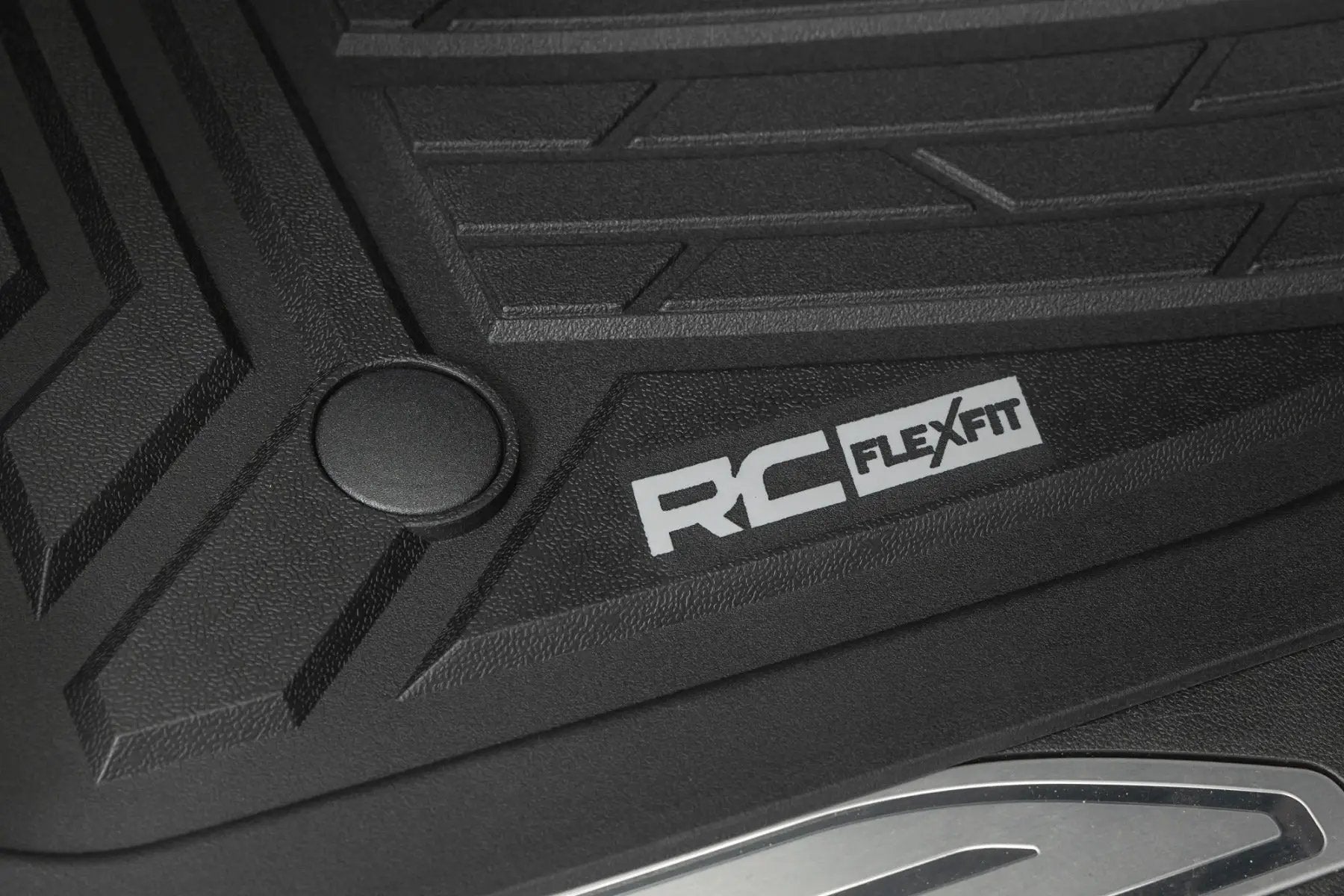 Flex-Fit Floor Mats | FR & RR | FR Bucket | Crew | Chevy/GMC 1500/2500HD/3500HD (19-26)