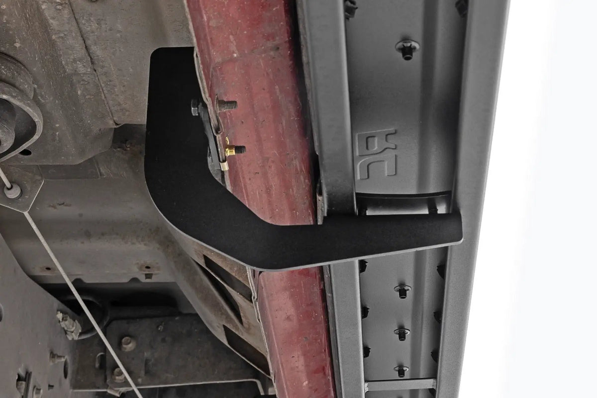 RPT2 Running Board | Crew Cab | Black | Ford F-250/F-350 Super Duty (09-16) by Rough Country