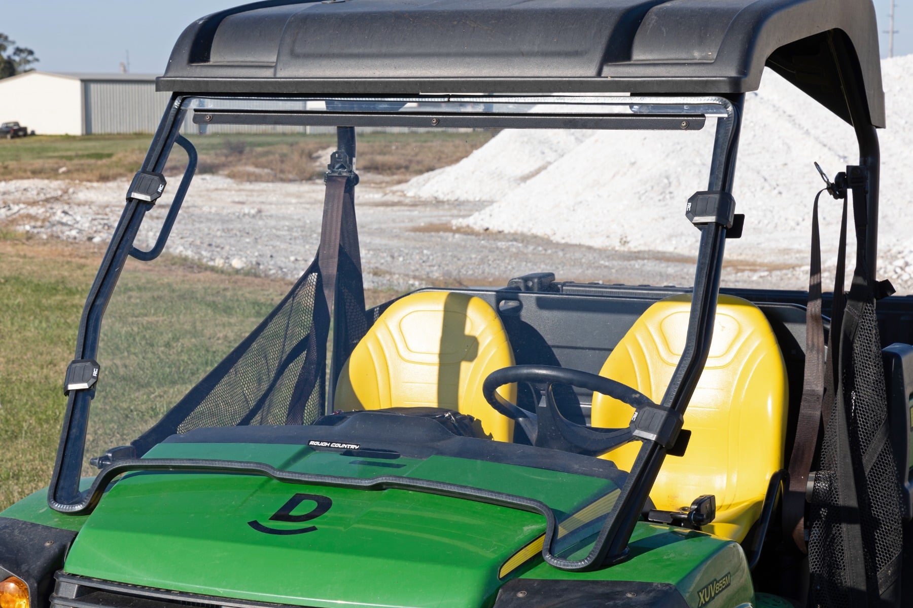 Full Windshield | Scratch Resistant | John Deere Gator XUV 825 by Rough Country