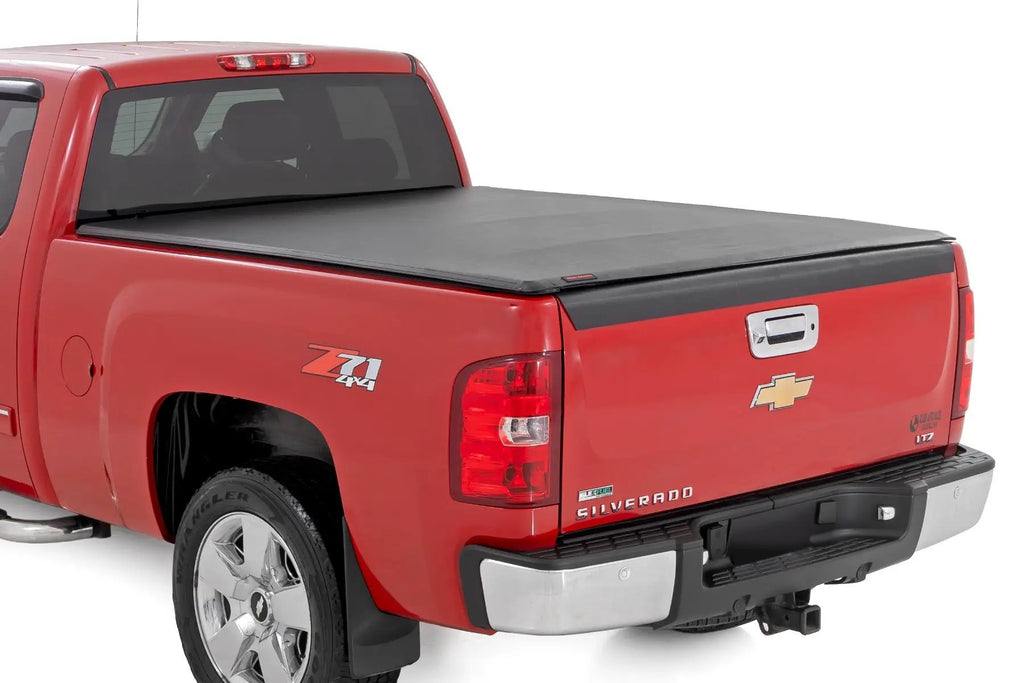 Soft Roll Up Bed Cover | 6'7" Bed | Chevy/GMC 1500/2500HD/3500HD (07-14) by Rough Country