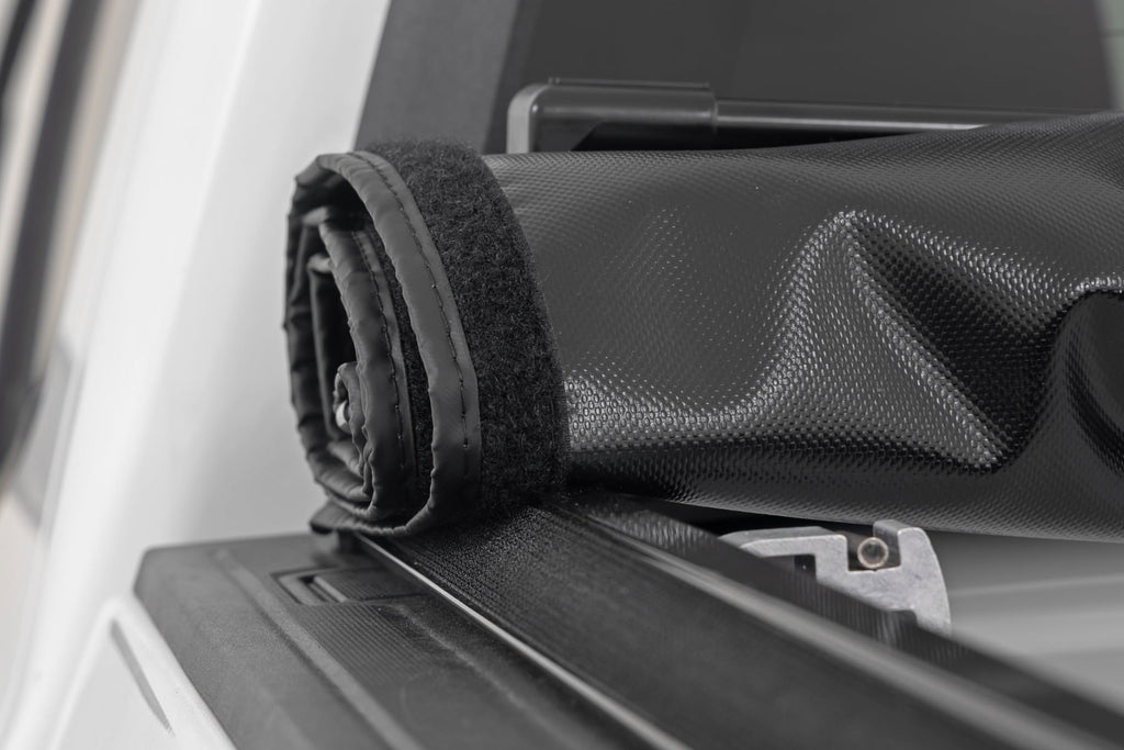 Soft Roll Up Bed Cover | 5' Bed | Chevy/GMC Canyon/Colorado 2WD/4WD (15-26) by Rough Country