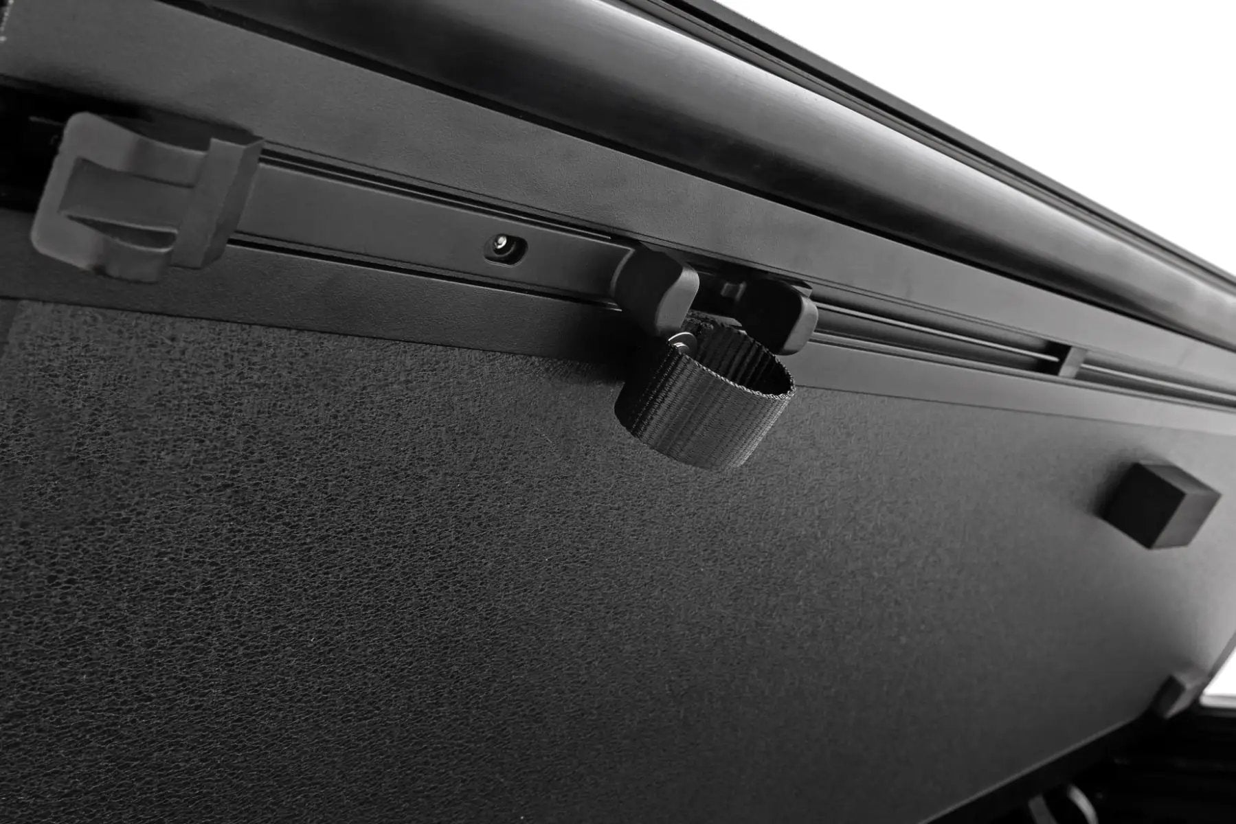 Hard Tri-Fold Flip Up Bed Cover | 5' Bed | Jeep Gladiator JT 4WD (2020-2026)