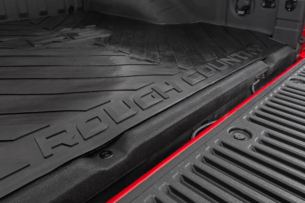 Bed Mat | 5' Bed | RC Logo | Nissan Frontier 2WD/4WD (2005-2026) by Rough Country