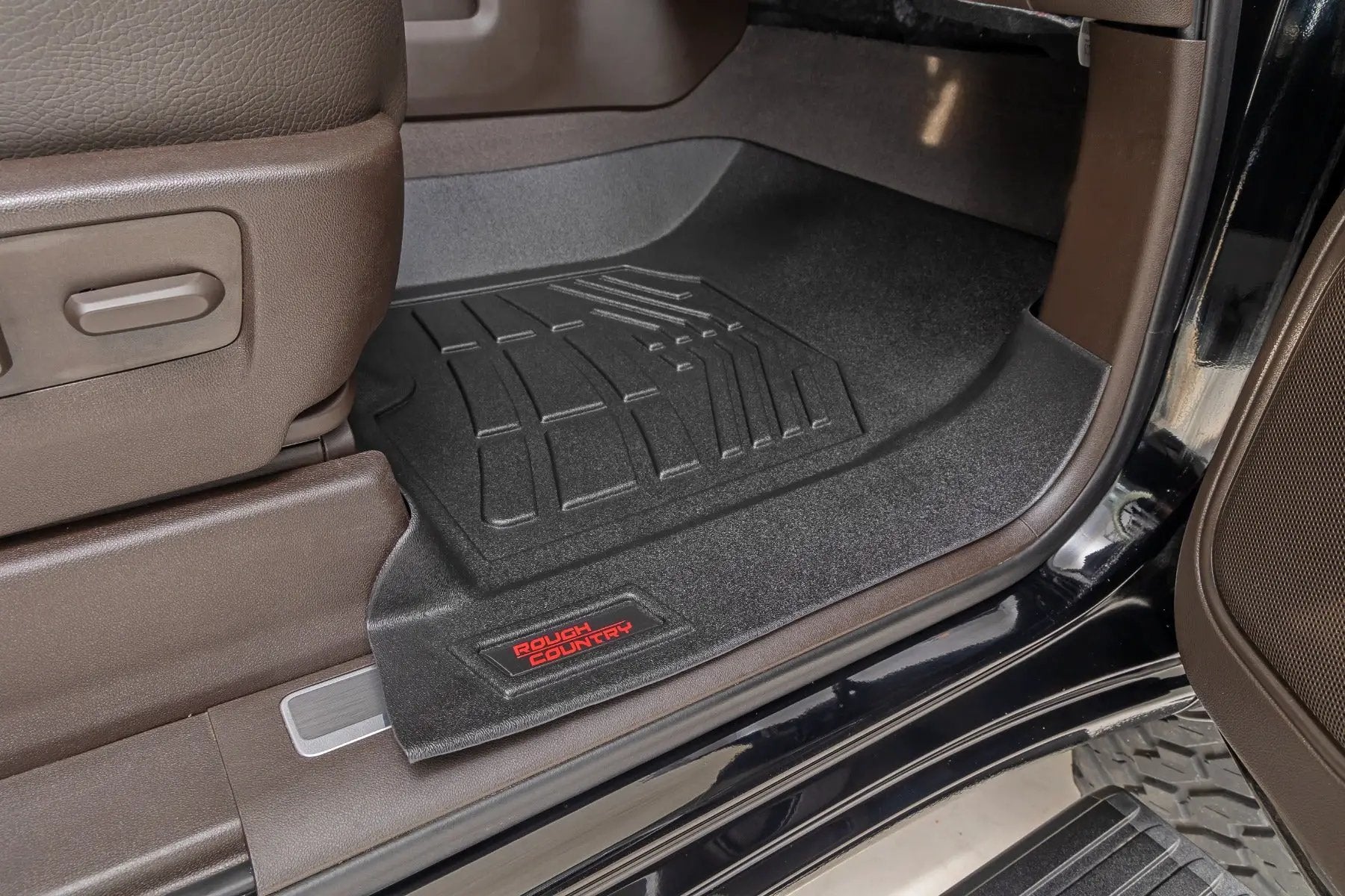 Floor Mats | FR Bucket | Crew | Chevy/GMC 1500/2500HD/3500HD (19-26) by Rough Country