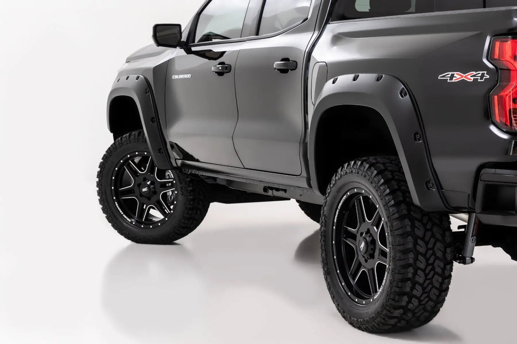 Pocket Fender Flares | GBA Gloss Black | Chevy Colorado 2WD/4WD (2023-2026) by Rough Country