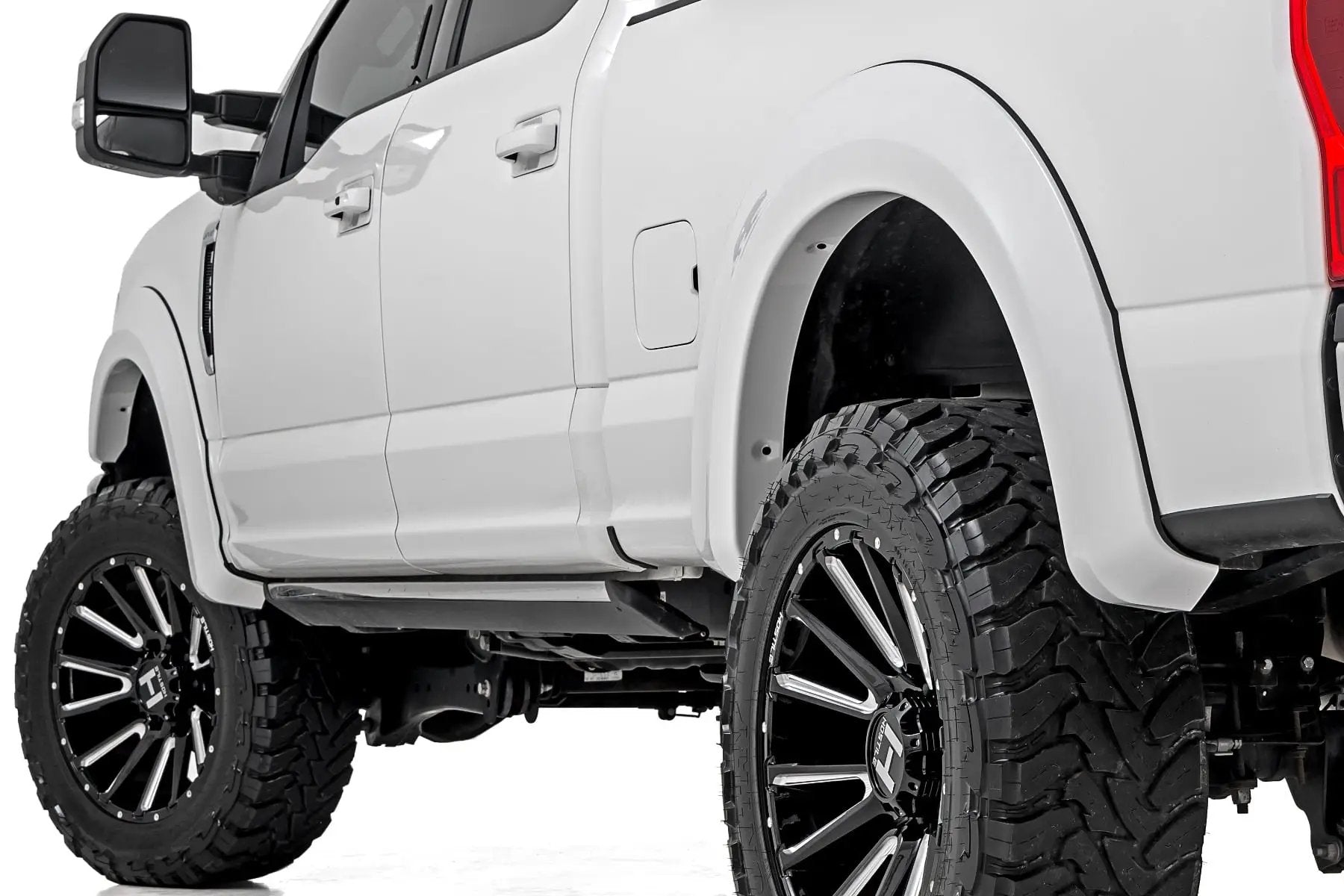 Sport Fender Flares | G1 Absolute Black | Ford F-250/F-350 Super Duty (17-22) by Rough Country
