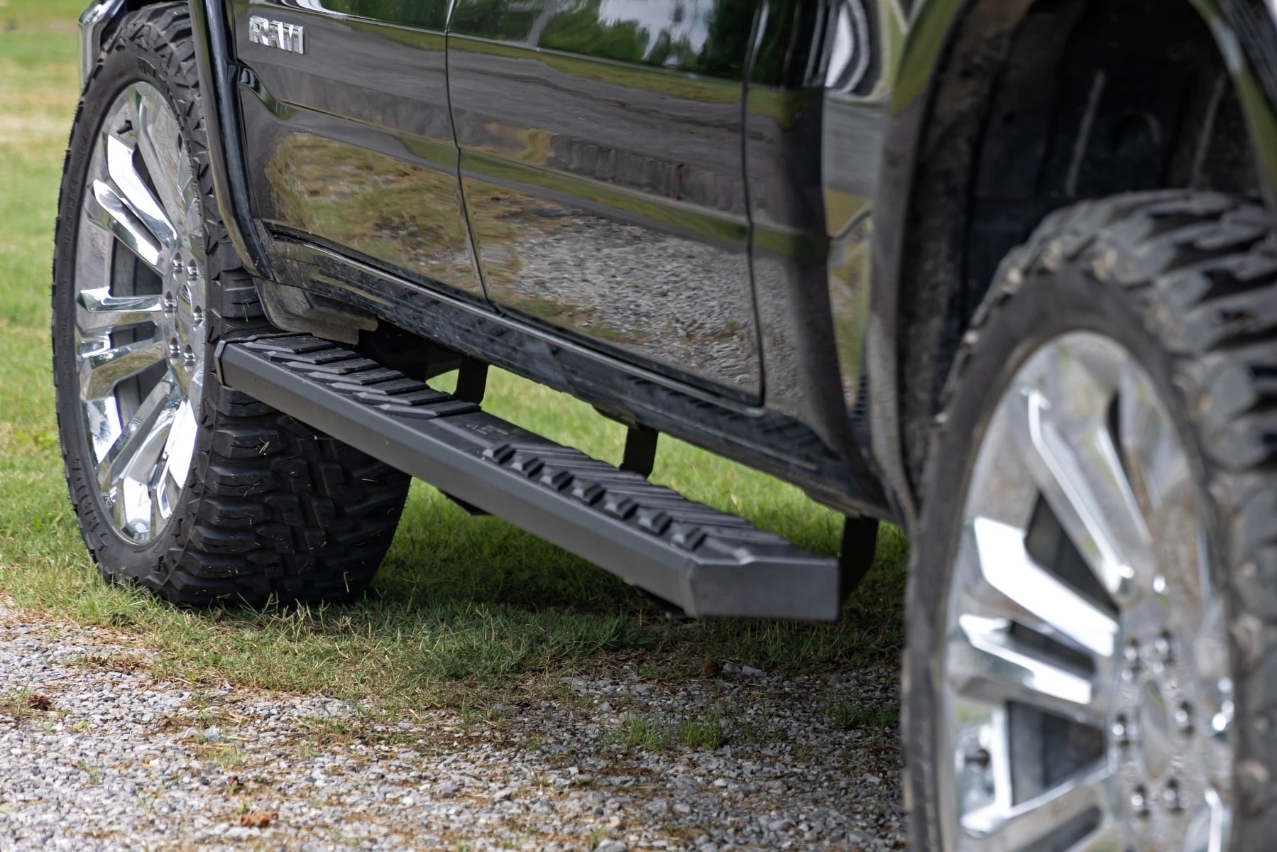 BA2 Running Board | Side Step Bars | Ram 1500 (19-26)/1500 TRX (21-24) by Rough Country