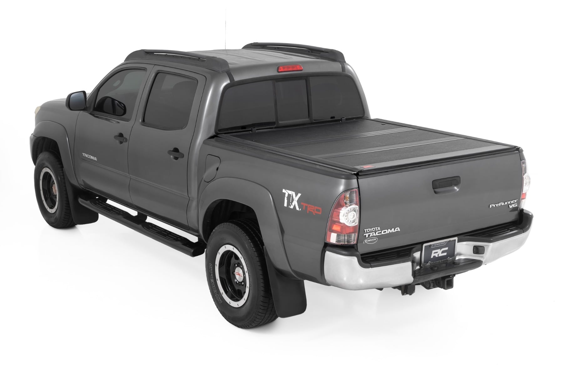 Hard Low Profile Bed Cover | 5' Bed | Toyota Tacoma 2WD/4WD (05-15) by Rough Country