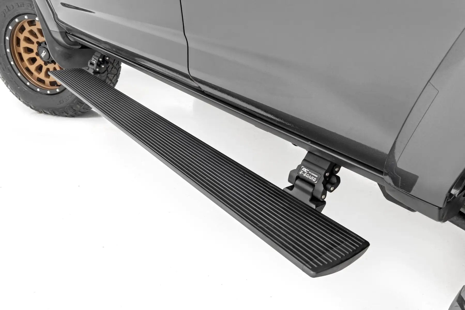 Power Running Boards | Dual Electric Motor | Toyota 4Runner 2WD/4WD (10-24) by Rough Country