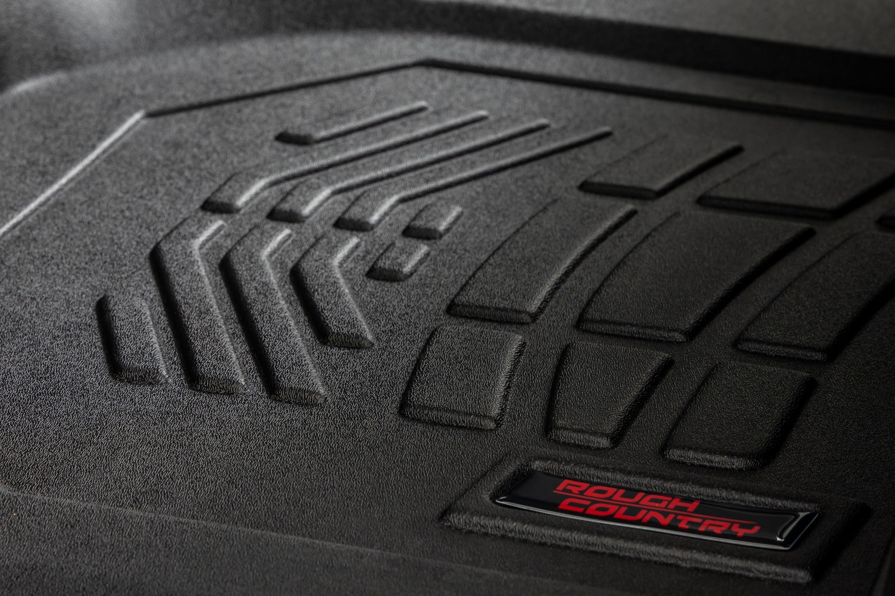 Floor Mats | FR Bucket | Crew | Chevy/GMC 1500/2500HD/3500HD (19-26) by Rough Country