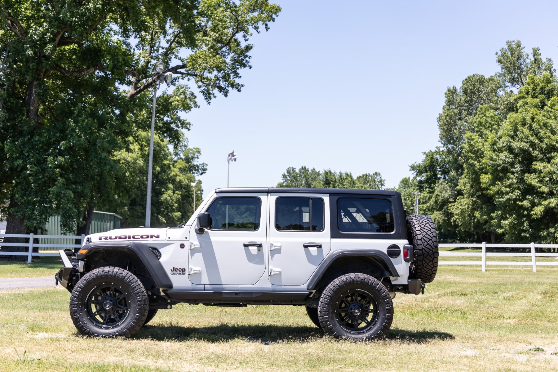 3.5 Inch Lift Kit | C/A Drop | FR D/S | M1 | Jeep Wrangler Unlimited (24-26) by Rough Country