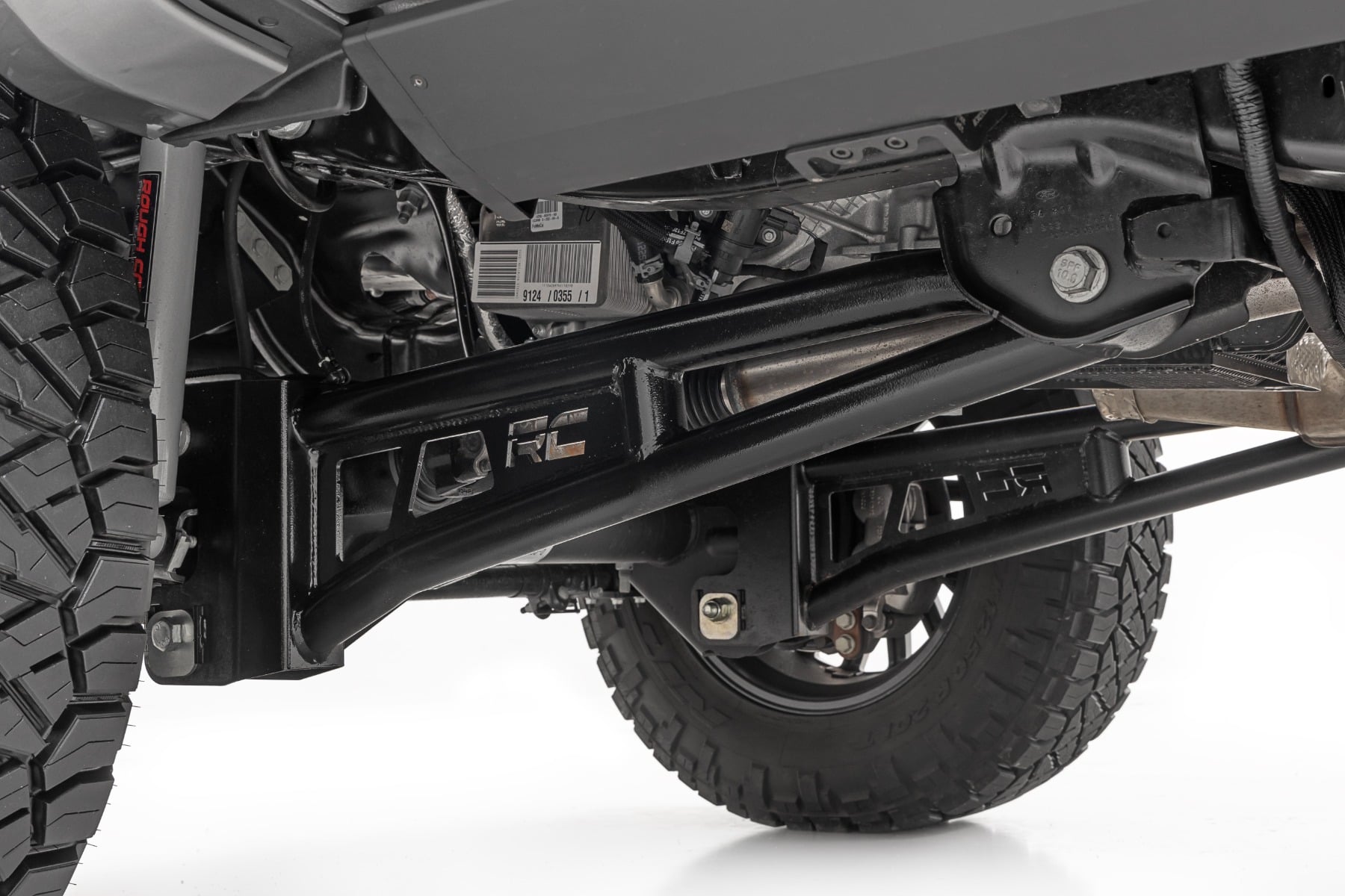 6 Inch Lift Kit | Radius Arm | M1 | Ford F-250/F-350 Super Duty 4WD (23-26) by Rough Country