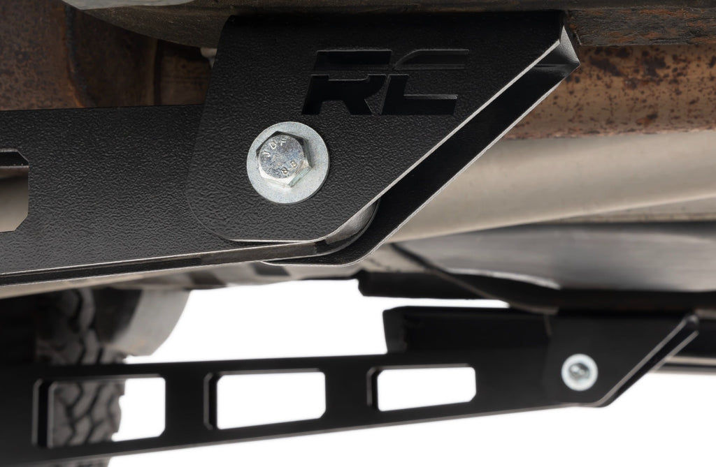 Traction Bar Kit | Chevy/GMC Sierra 1500 (19-26)/Silverado 1500 (19-26) by Rough Country