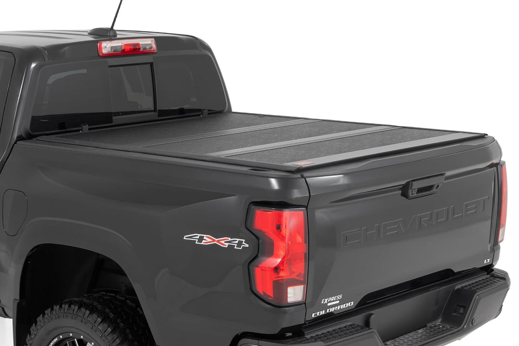 Hard Low Profile Bed Cover | 5' Bed | Chevy/GMC Canyon/Colorado (15-26) by Rough Country