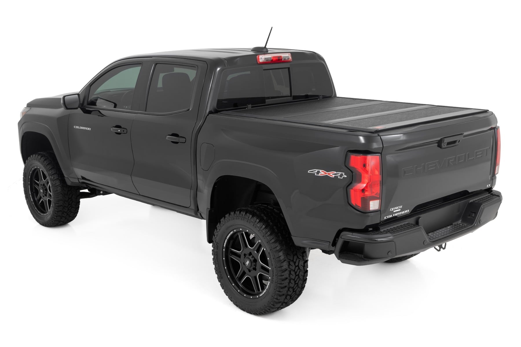 Hard Low Profile Bed Cover | 5' Bed | Chevy/GMC Canyon/Colorado (15-26) by Rough Country