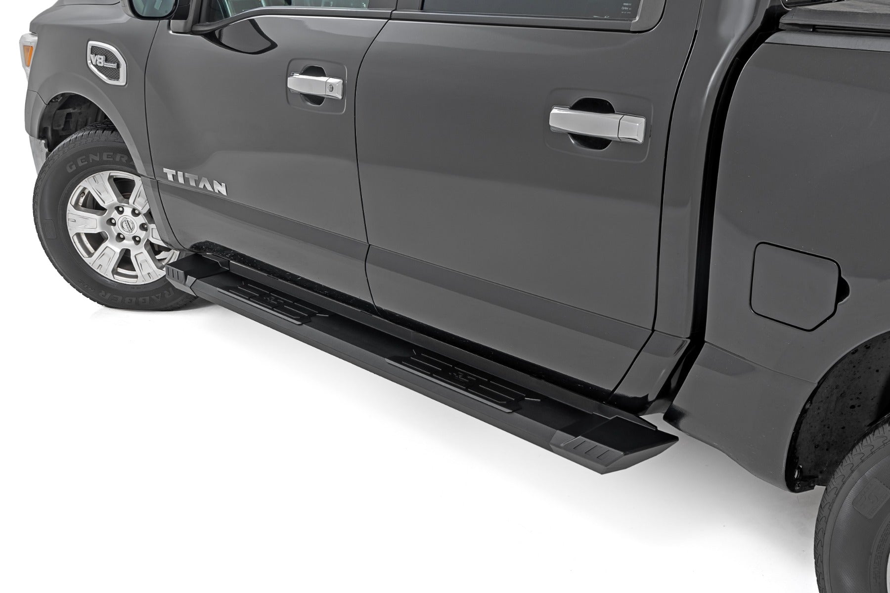 HD2 Aluminum Running Boards | Crew Cab | Nissan Titan 2WD/4WD (2004-2024) by Rough Country