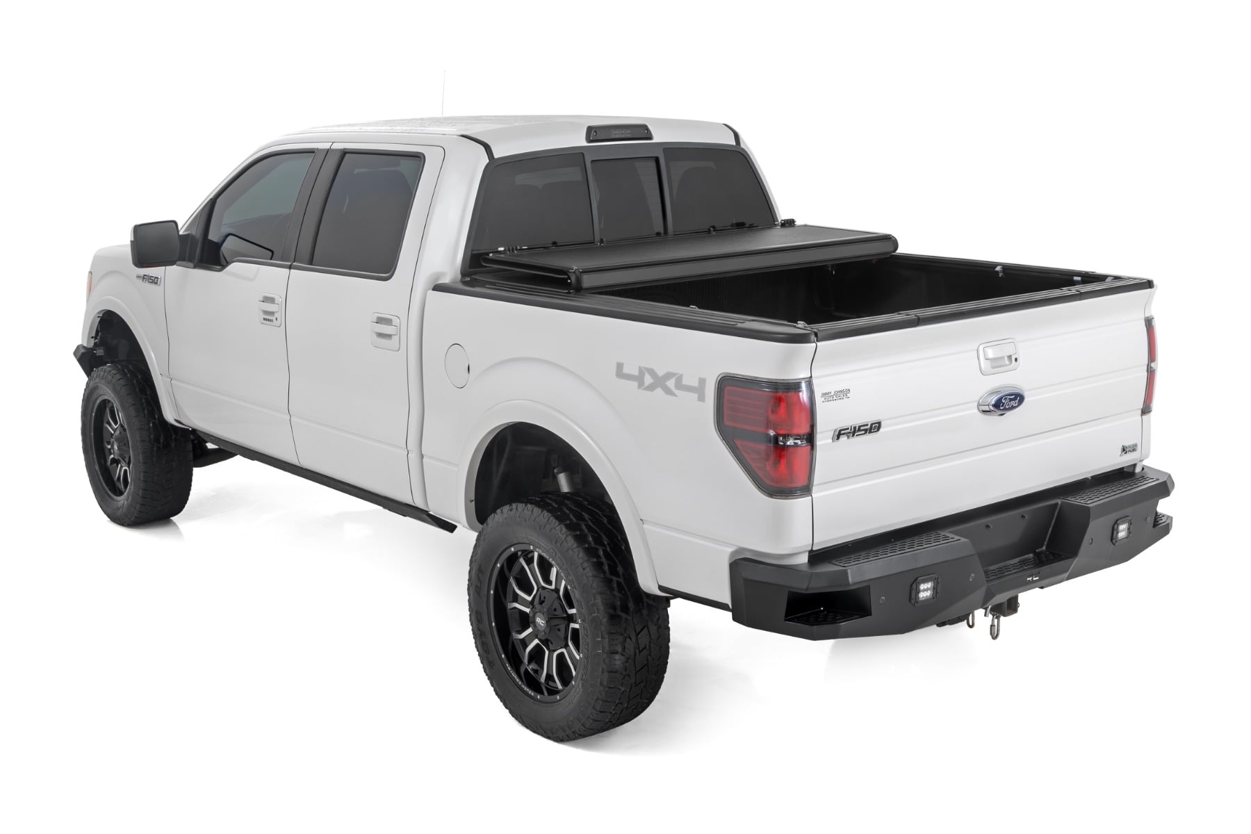 Hard Low Profile Bed Cover | 5'7" Bed | Ford F-150 2WD/4WD (2004-2014) by Rough Country