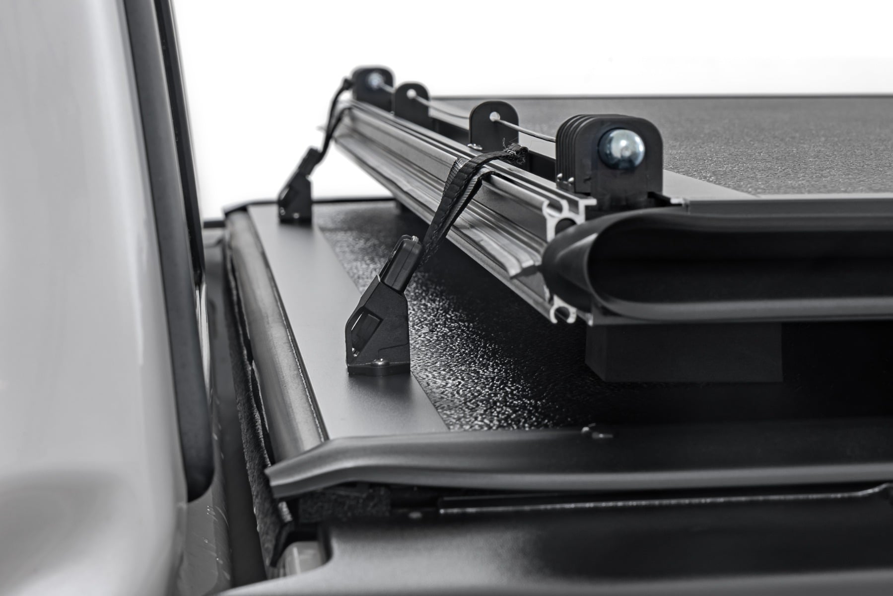 Hard Low Profile Bed Cover | 5'7" Bed | Ford F-150 2WD/4WD (2004-2014) by Rough Country
